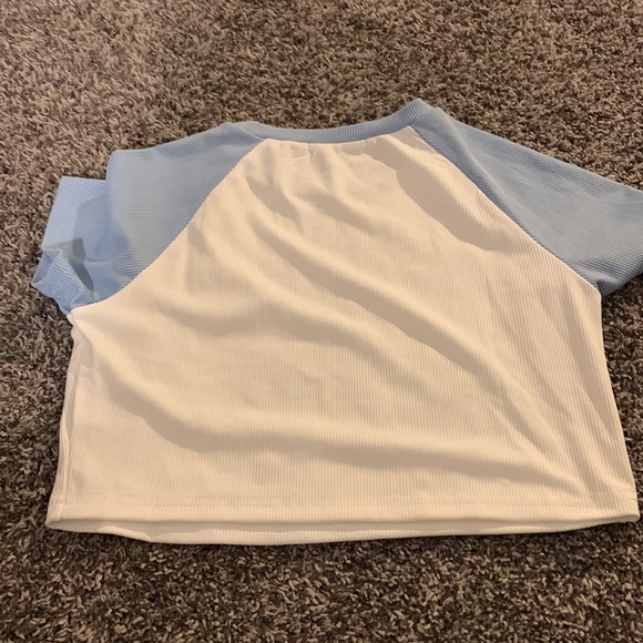 Brand new t-shirt from Shien - Picture 2 of 2